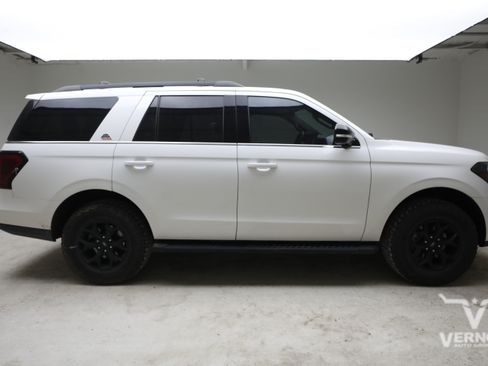 Used 2023 Ford Expedition Timberline AWD/4WD image 5