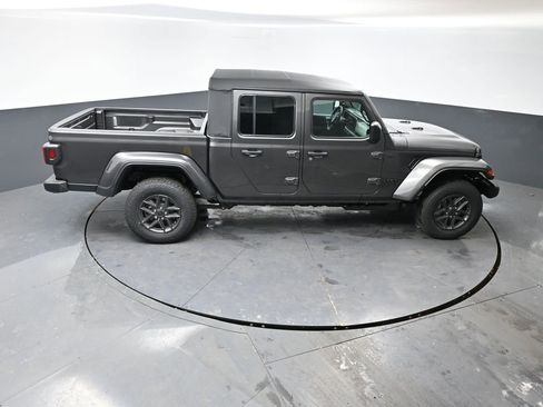 New 2026 Jeep Gladiator Sport image 29