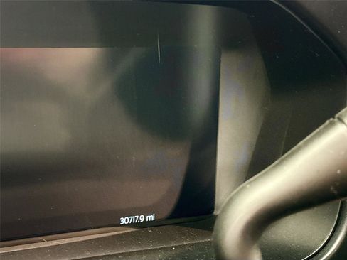 Used 2023 Ford F350 Lariat w/ Lariat Ultimate Package image 3