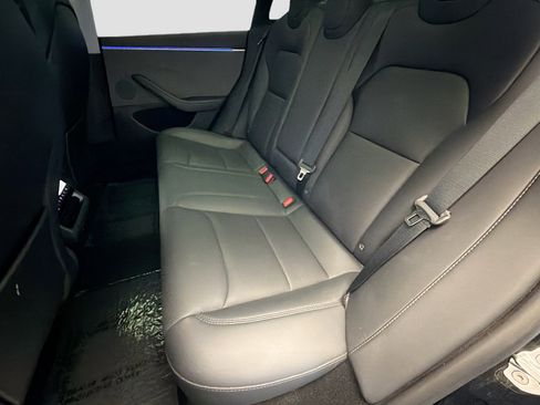 Used 2025 Tesla Model 3 Long Range RWD image 13