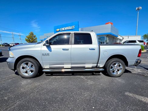 Used 2016 RAM 1500 Big Horn AWD/4WD image 3