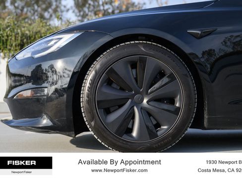 Used 2022 Tesla Model S image 5