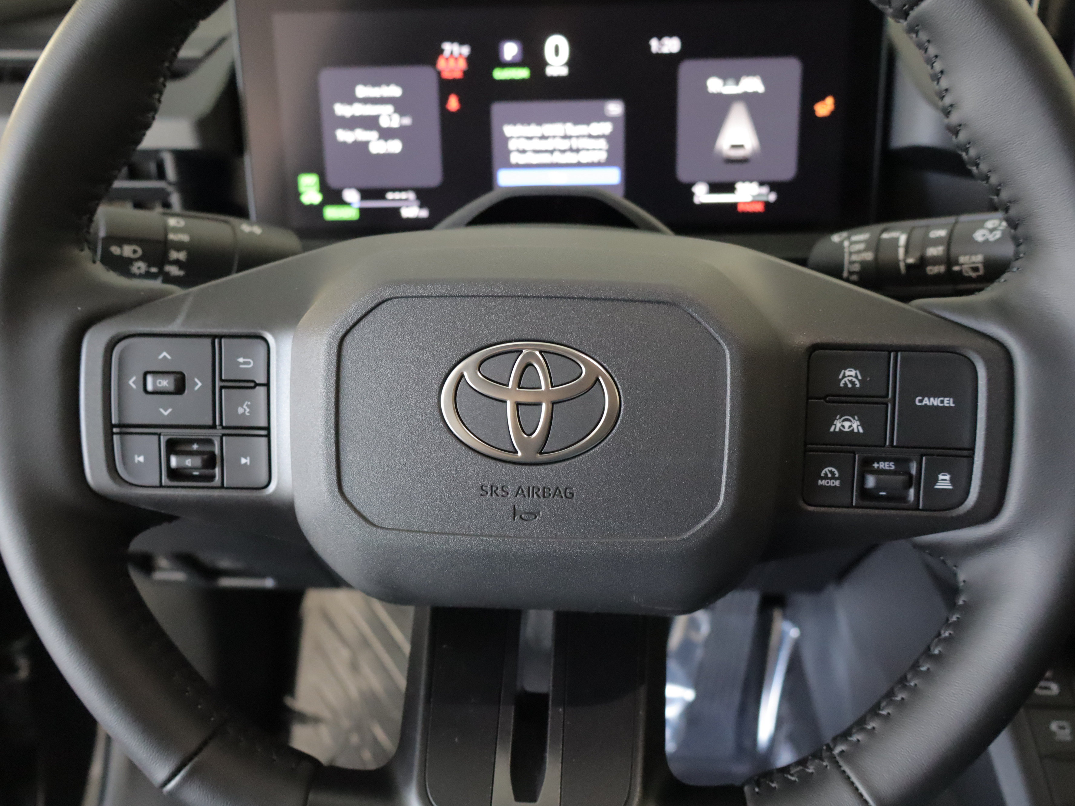 Used 2026 Toyota RAV4 XSE w/ Weather Package AWD/4WD image 13