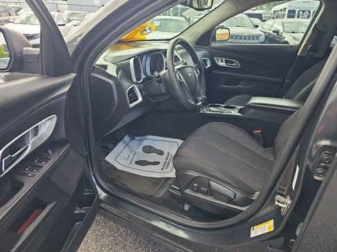 Used 2017 Chevrolet Equinox LS AWD/4WD image 14