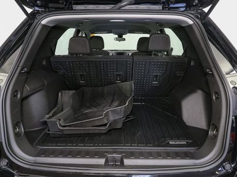 Used 2024 Chevrolet Equinox LS w/ Midnight Edition AWD/4WD image 11