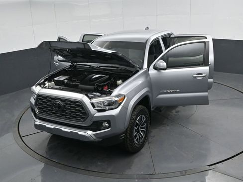 Certified 2021 Toyota Tacoma TRD Sport image 48