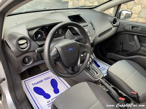 Used 2016 Ford Fiesta S FWD image 5