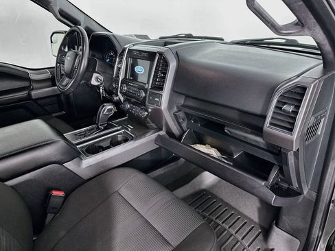 Used 2017 Ford F150 XLT w/ Equipment Group 302A Luxury AWD/4WD image 30