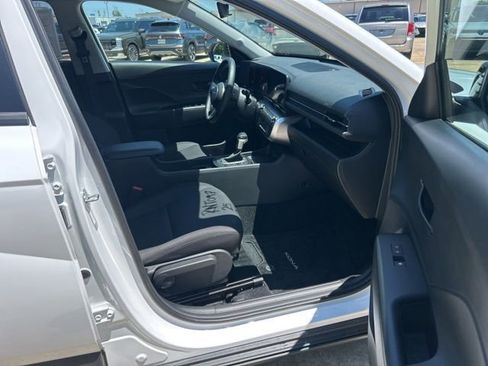 Used 2026 Hyundai Kona SEL Sport FWD image 21