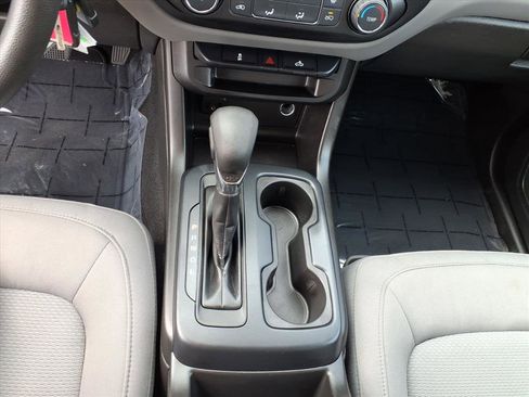 Used 2022 Chevrolet Colorado W/T w/ WT Convenience Package image 13