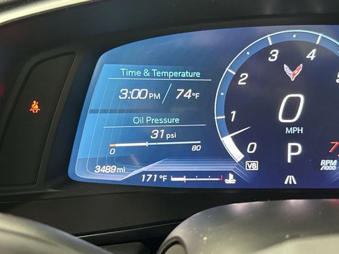 Used 2021 Chevrolet Corvette Stingray Convertible w/ Z51 Performance Package image 15