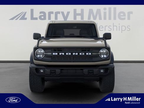 New 2026 Ford Bronco Big Bend w/ Black Diamond Package AWD/4WD image 6