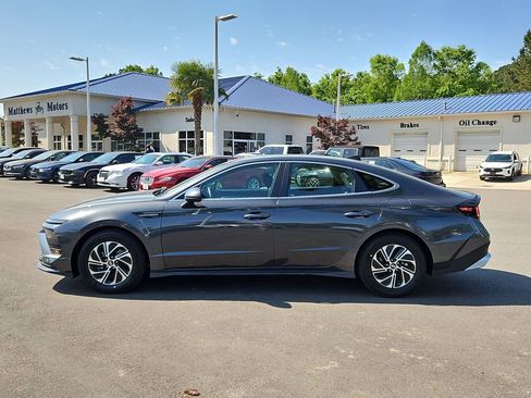 Used 2026 Hyundai Sonata Blue FWD image 4