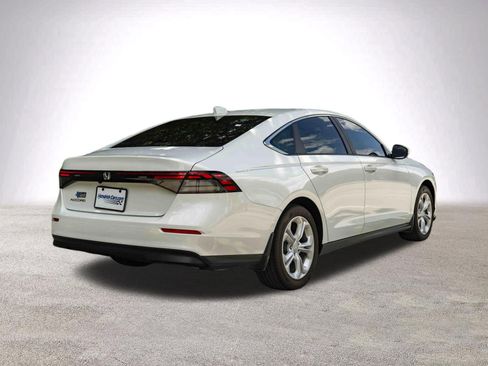 Used 2024 Honda Accord LX image 9