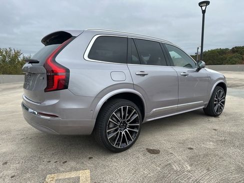 New 2026 Volvo XC90 B6 Plus w/ Protection Package Premier image 7
