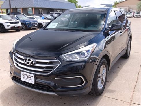 Used 2018 Hyundai Santa Fe Sport FWD image 2