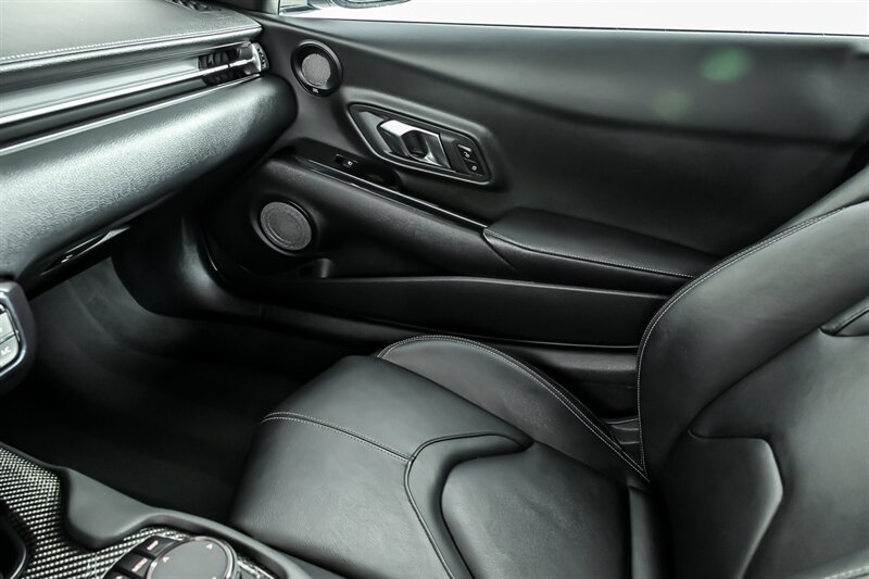 Used 2021 Toyota Supra RWD image 31