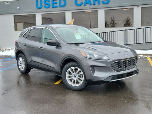 Certified 2022 Ford Escape SE w/ Convenience Package image 30