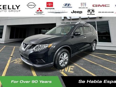 Used 2014 Nissan Rogue SV FWD image 1