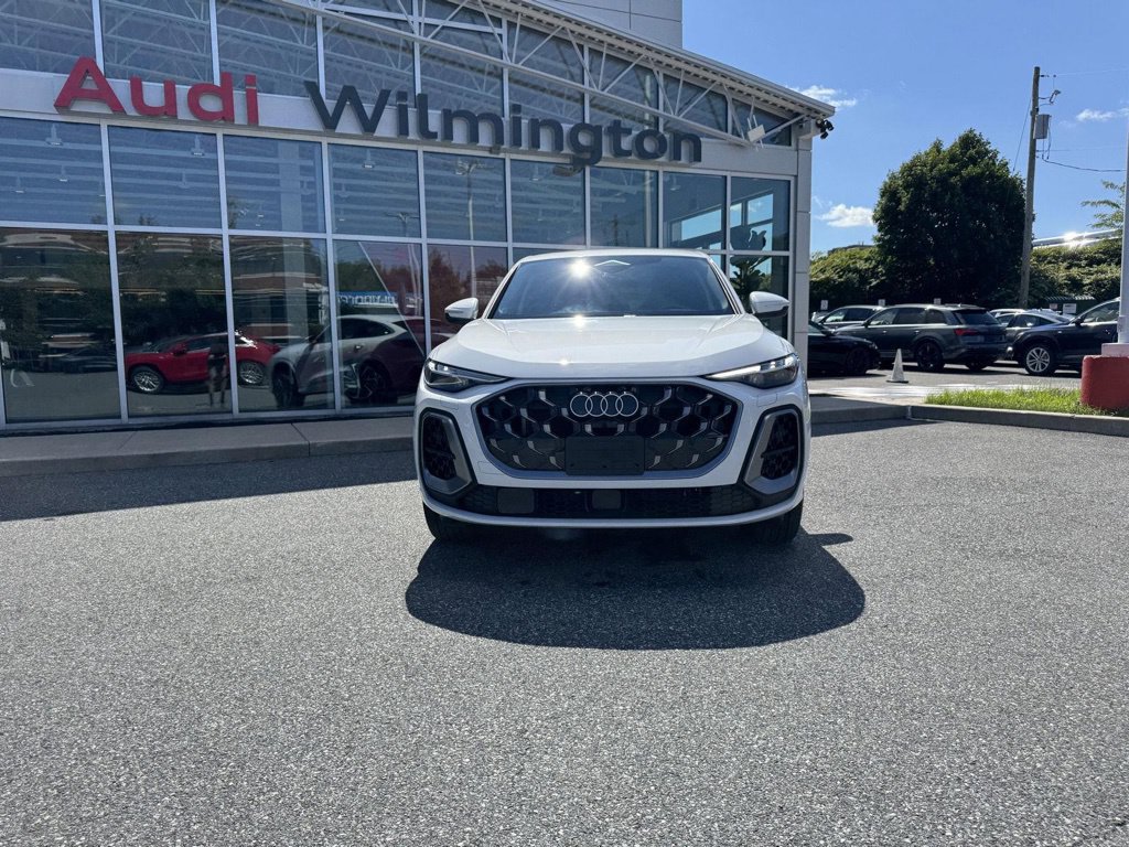 Certified 2025 Audi Q5 Premium Plus w/ Premium Plus AWD/4WD image 3
