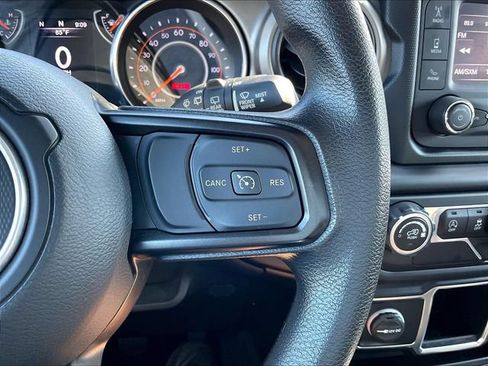 Used 2020 Jeep Wrangler Unlimited Sport AWD/4WD image 14