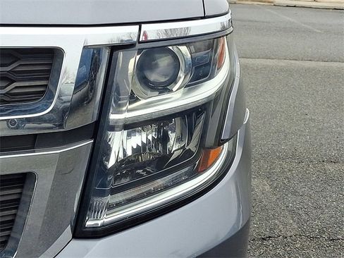 Used 2019 Chevrolet Tahoe LS w/ Enhanced Driver Alert Package image 9