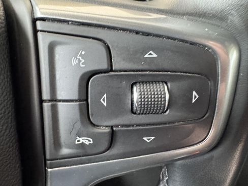 Used 2023 Chevrolet Silverado 1500 LT w/ Protection Package AWD/4WD image 14