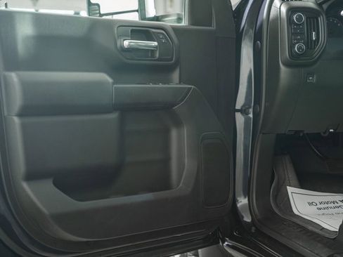 Used 2024 Chevrolet Silverado 2500 Custom w/ Custom Convenience Package image 41