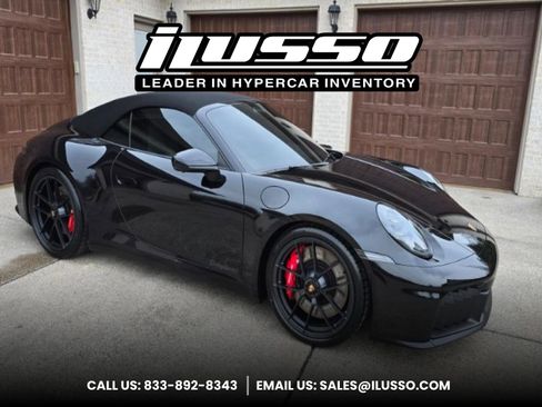 Used 2026 Porsche 911 Carrera 4 GTS AWD/4WD image 1