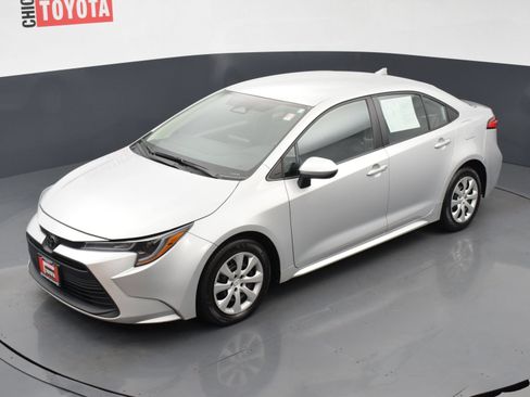 Used 2024 Toyota Corolla LE FWD image 23