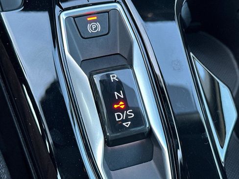 Used 2025 Audi Q5 Premium Plus w/ Premium Plus image 22