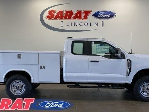 New 2025 Ford F350 XL w/ XL Chrome Package image 1