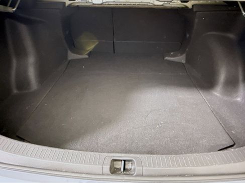 Used 2024 Toyota Corolla SE image 35