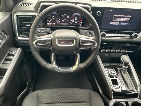 New 2026 GMC Canyon Elevation image 14