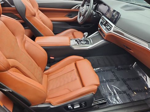 Used 2022 BMW M4 xDrive Competition image 3