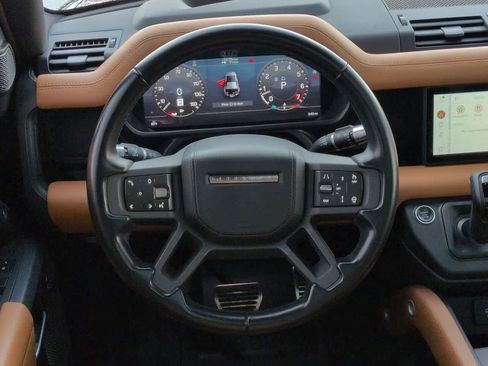Used 2020 Land Rover Defender 110 X image 24