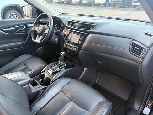Used 2019 Nissan Rogue SL image 29