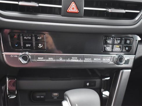 New 2026 Kia Seltos SX w/ SX Sunroof Package image 32