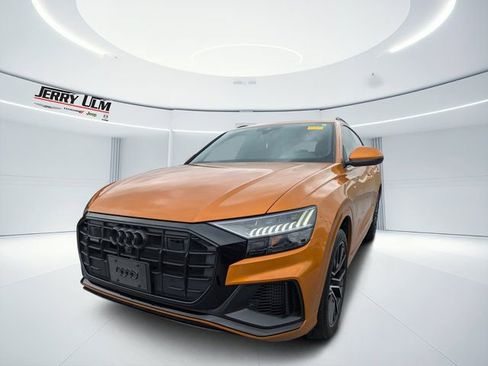 Used 2023 Audi Q8 Premium Plus w/ Premium Plus Package AWD/4WD image 6