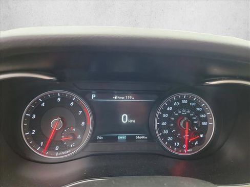 Used 2019 Genesis G70 3.3T Advanced RWD image 20