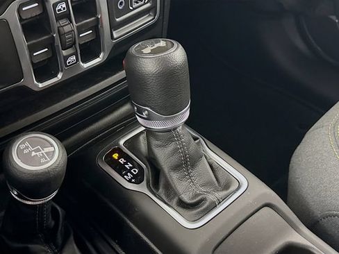 Used 2026 Jeep Wrangler Unlimited Sport AWD/4WD image 15