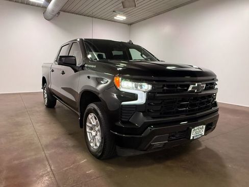 Used 2026 Chevrolet Silverado 1500 RST AWD/4WD image 31