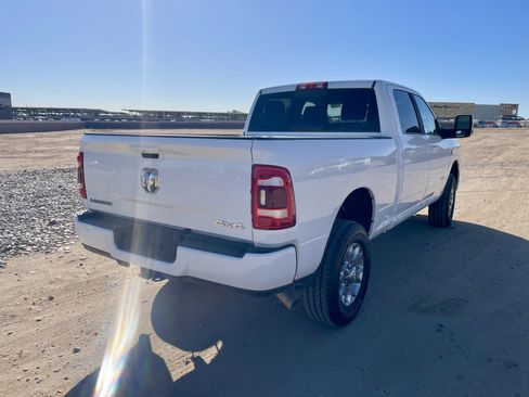Used 2024 RAM 2500 Laramie AWD/4WD image 5