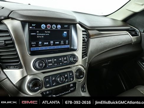 Used 2019 GMC Yukon XL Denali image 14