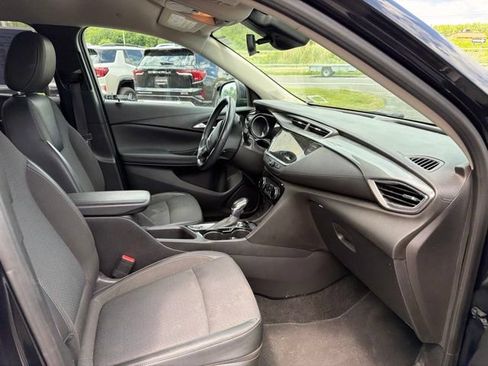 Used 2021 Buick Encore GX Preferred w/ Cold Weather Comfort Package AWD/4WD image 10