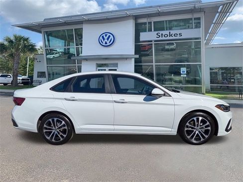 New 2026 Volkswagen Jetta Sport image 3