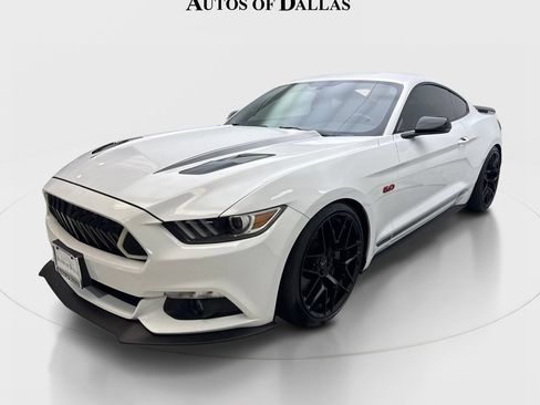 Used 2016 Ford Mustang GT Premium w/ Equipment Group 401A RWD image 2