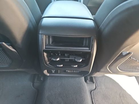 Certified 2023 Jeep Grand Cherokee Altitude AWD/4WD image 30