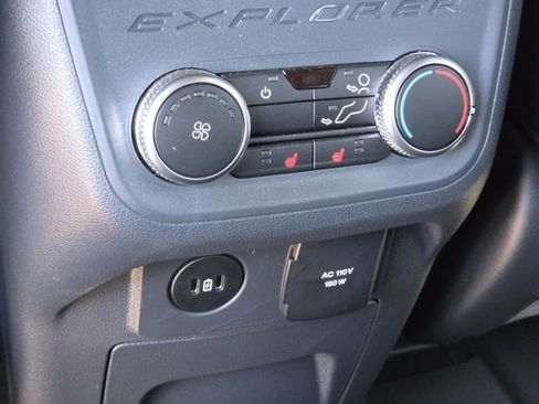 Used 2025 Ford Explorer ST-Line w/ Premium Package RWD image 11