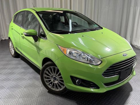 Used 2014 Ford Fiesta Titanium image 1
